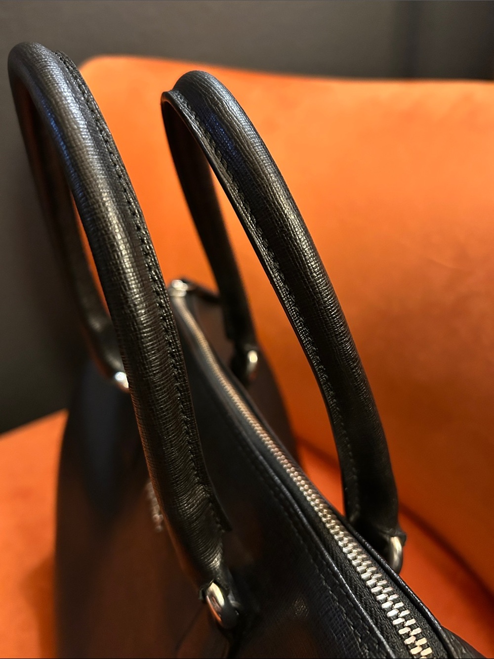 Furla D-Light Bauletto Black Saffiano Leather  Bag - NWOT - Picture 4 of 7